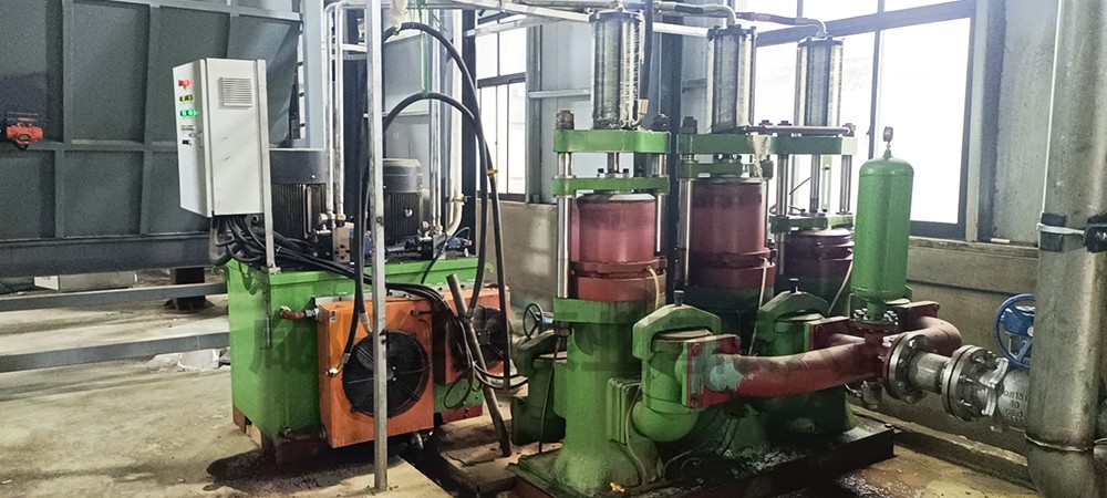 壓濾機(jī)柱塞泵三缸泵現(xiàn)場使用圖片5 洗煤廠大流量壓濾機(jī)節(jié)能入料泵